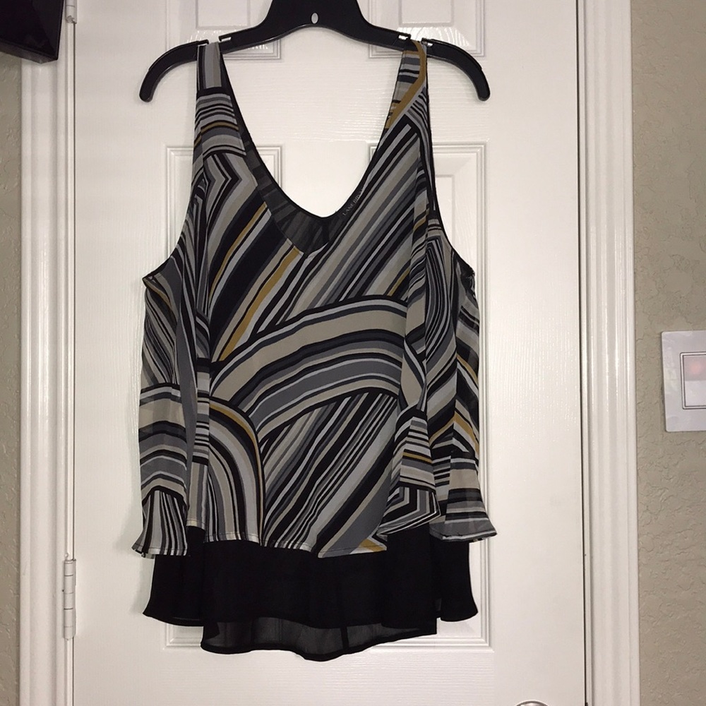 Must have summer flowy blouse